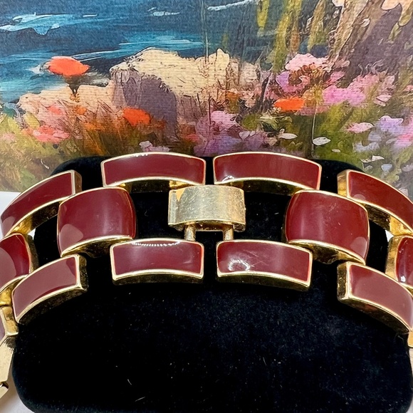 Mahogany Enamel Link Collar Necklace - Picture 4 of 5